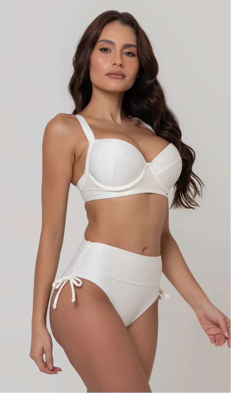 Biquíni Meia Taça + Hot Pant Estrela Do Mar Lux